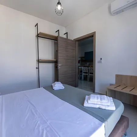 New Luxury 3bdr Flat - High-end Finishes In Swieqi Apartment *